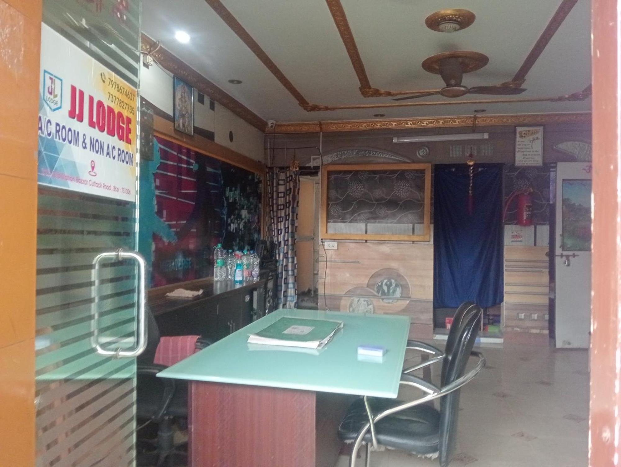 Jj Lodge Ac Room Bhubaneswar Exterior photo